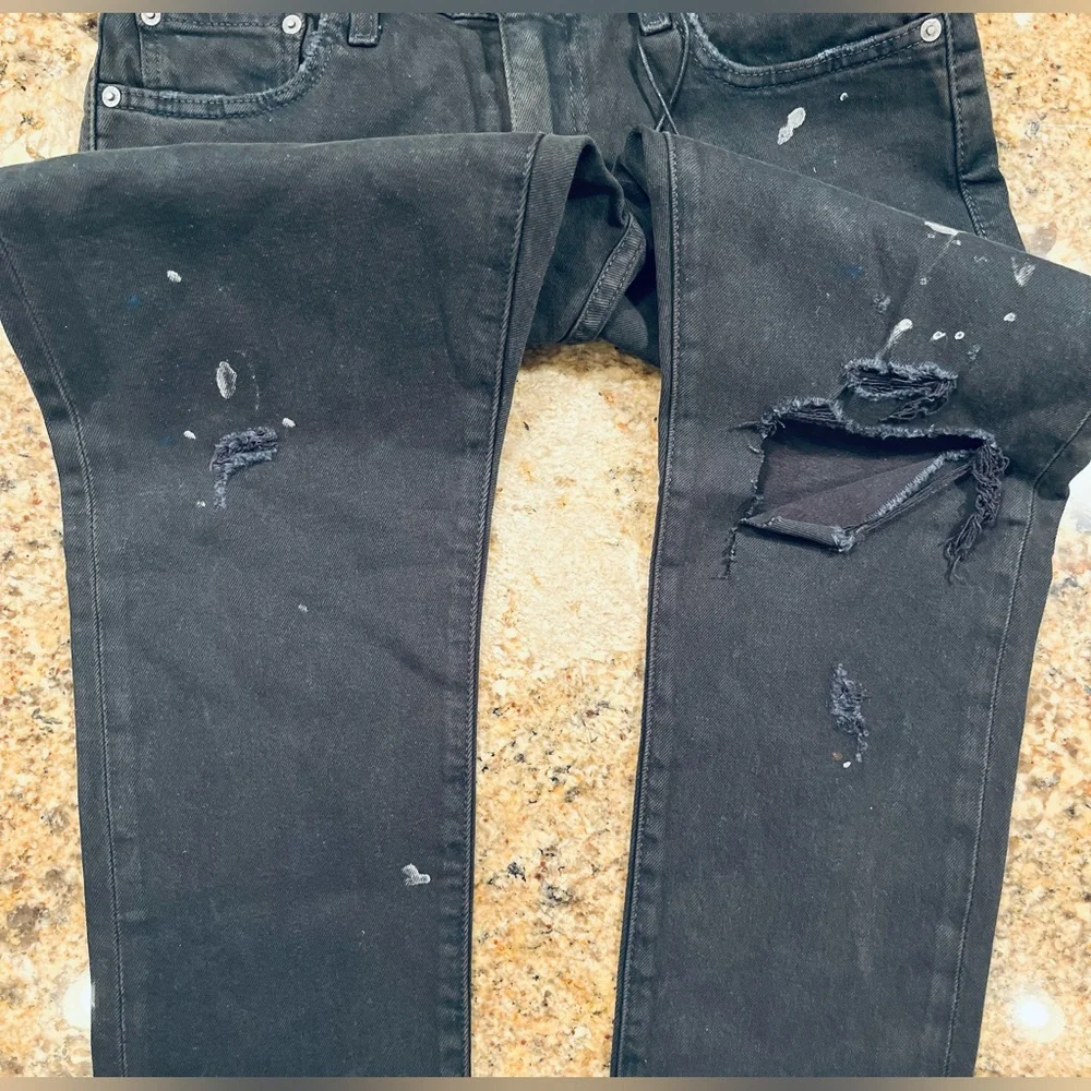 NWT Levi’s Men’s 512 Slim Taper Distressed Jeans